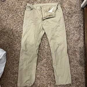 Levi's Men's Khaki Chinos